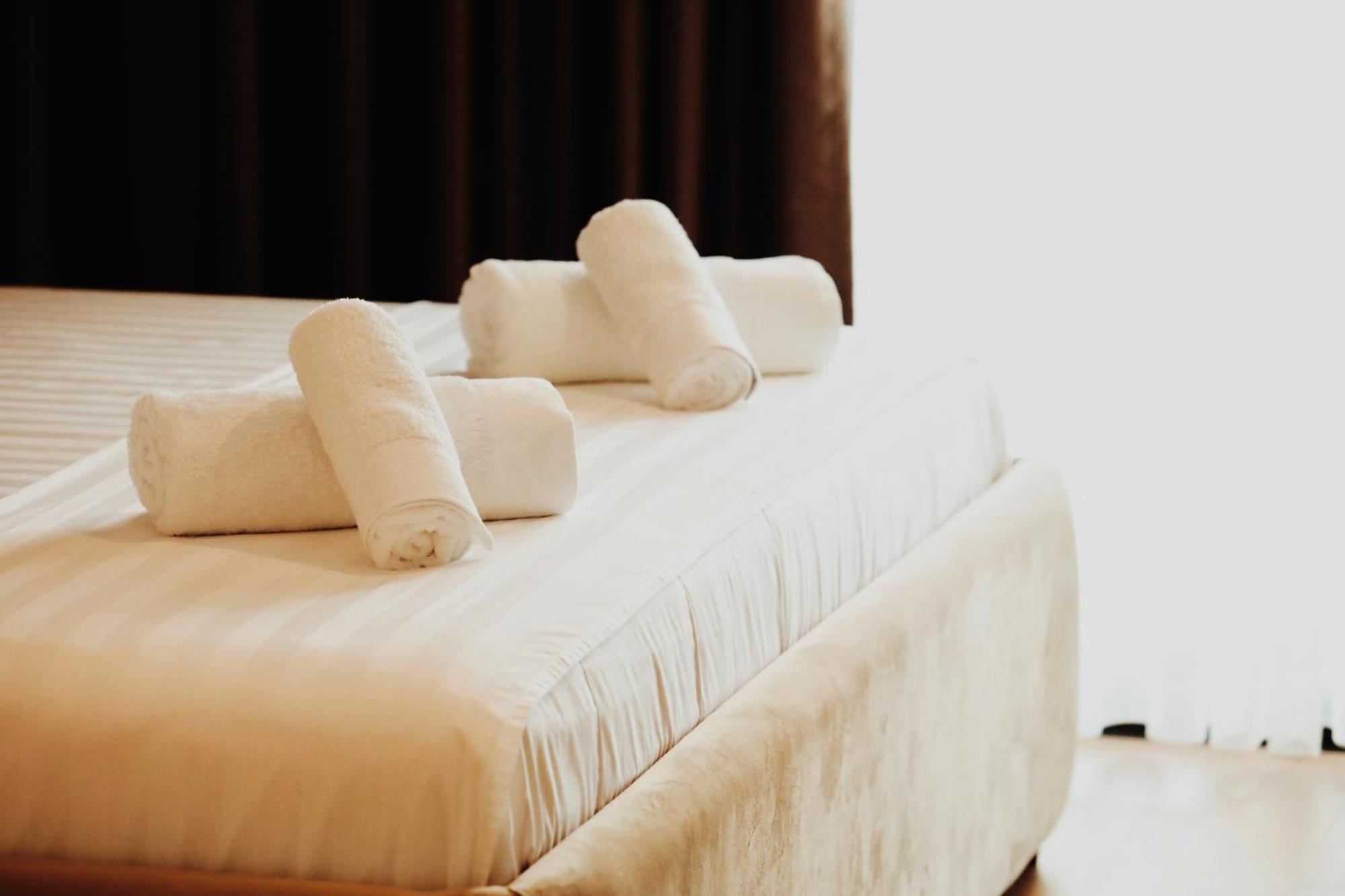Oniro By Iliria Palace (Adults Only) Himare Ngoại thất bức ảnh