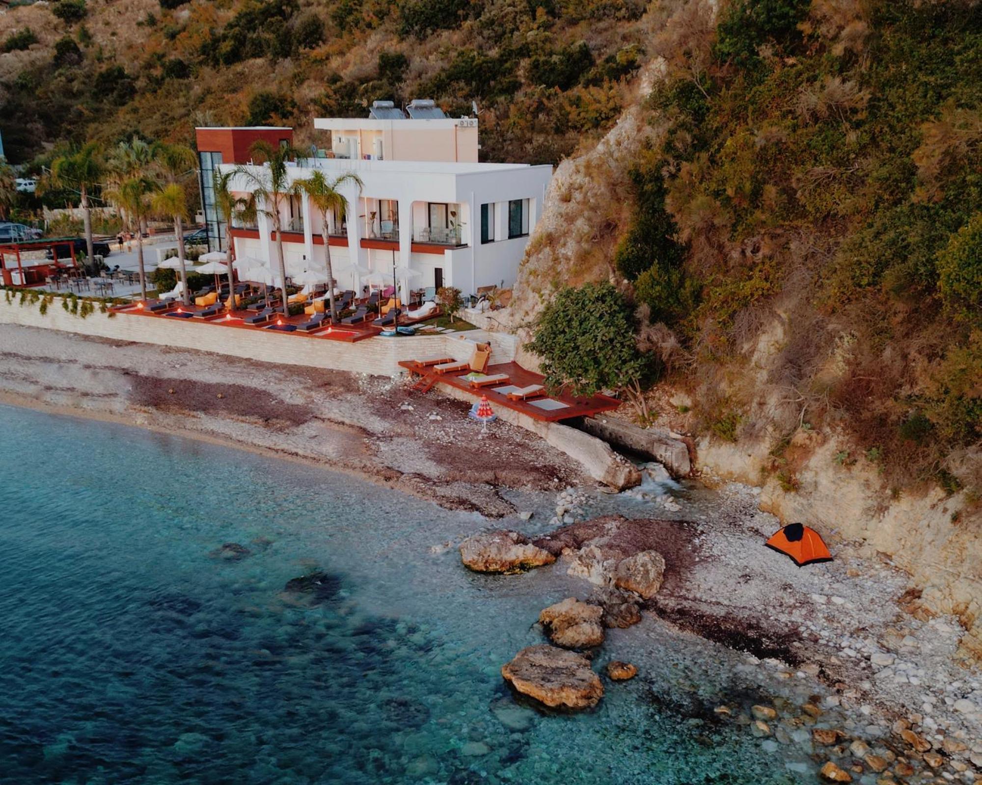 Oniro By Iliria Palace (Adults Only) Himare Ngoại thất bức ảnh