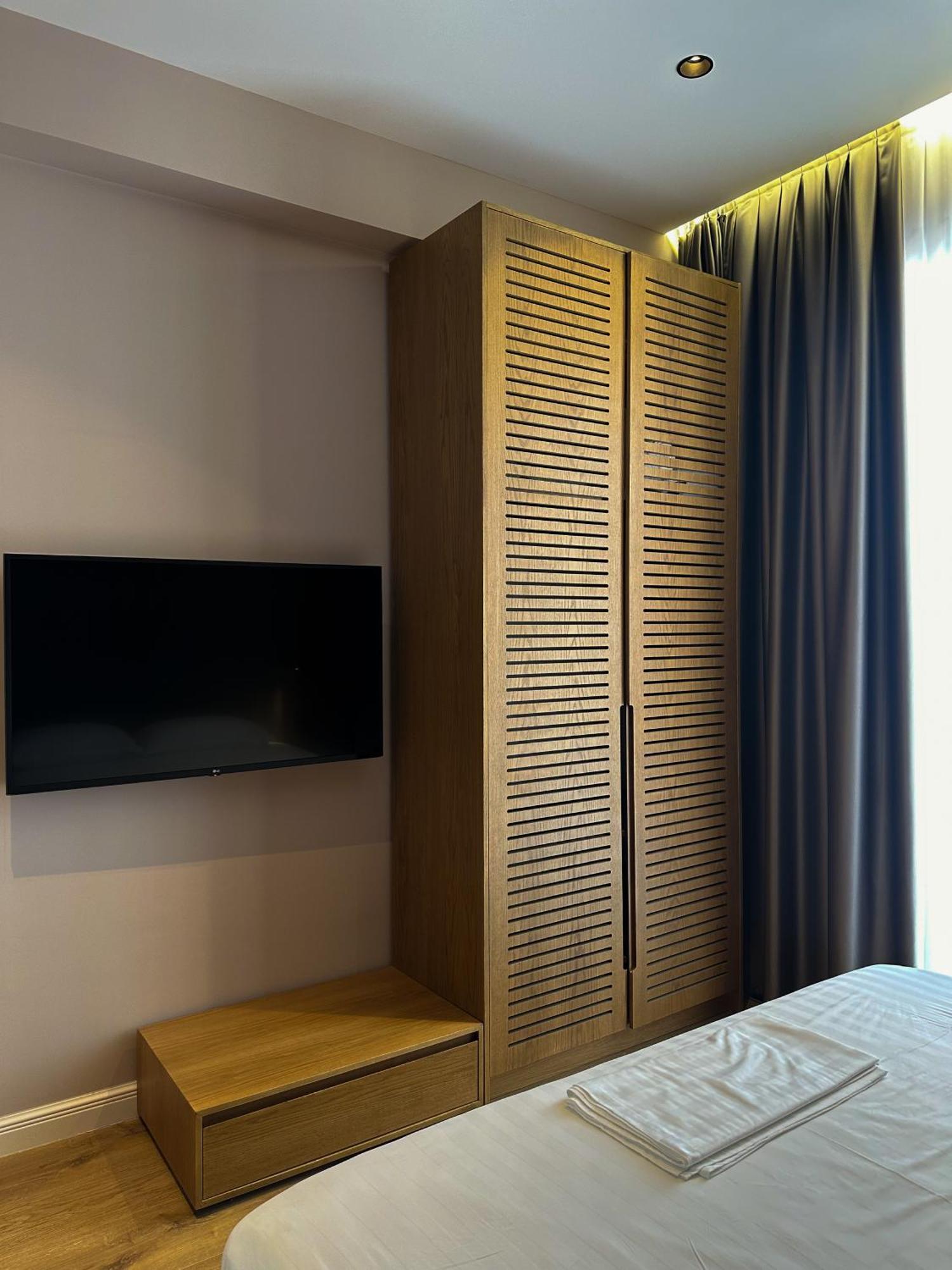 Oniro By Iliria Palace (Adults Only) Himare Ngoại thất bức ảnh