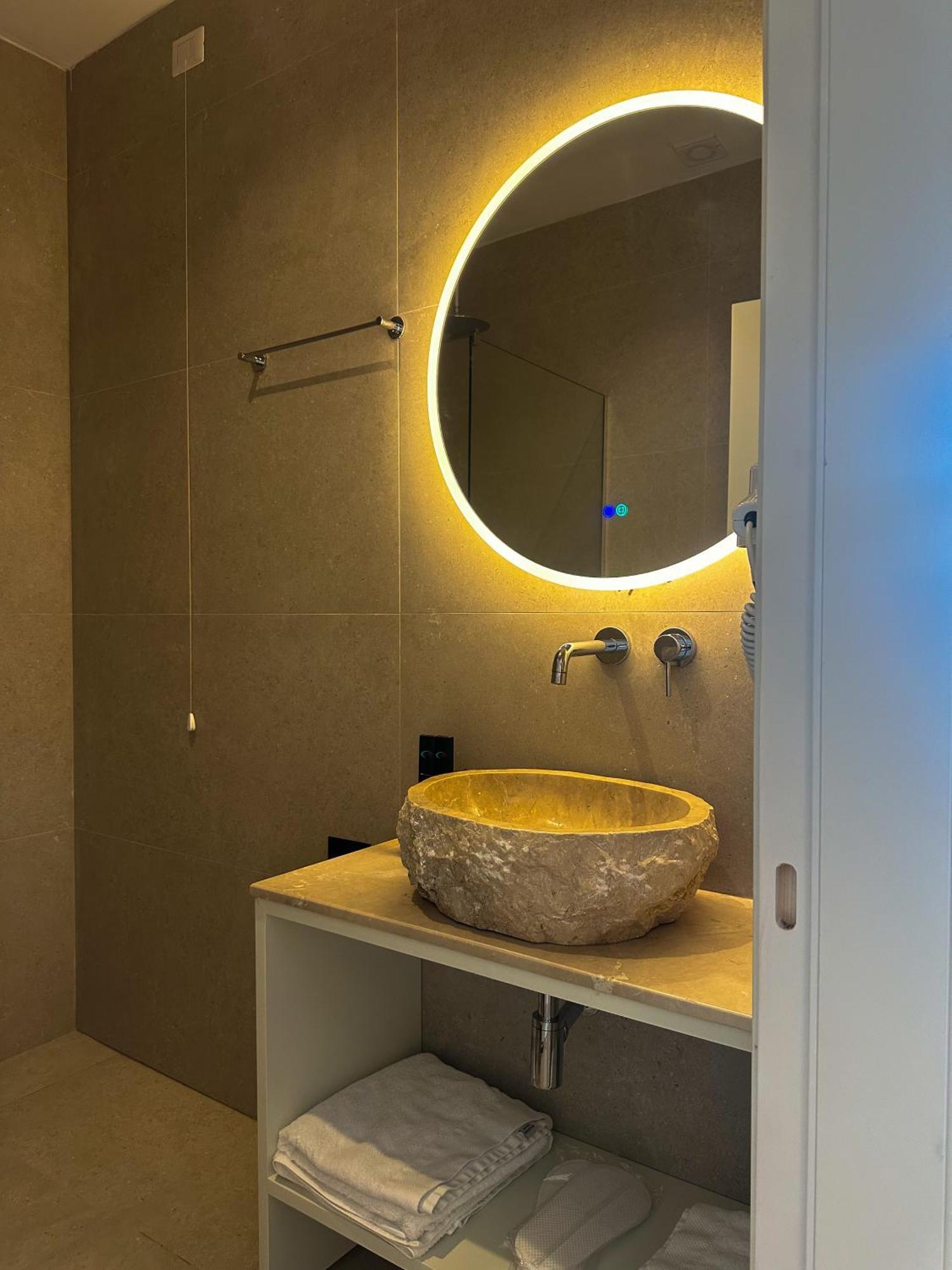 Oniro By Iliria Palace (Adults Only) Himare Ngoại thất bức ảnh