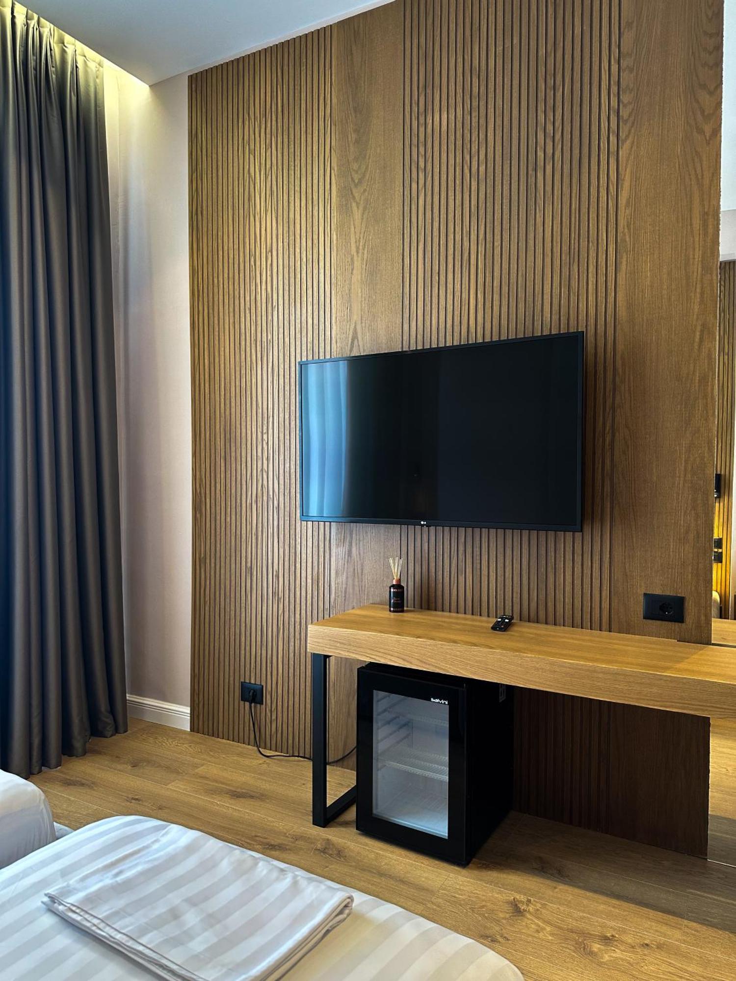 Oniro By Iliria Palace (Adults Only) Himare Ngoại thất bức ảnh